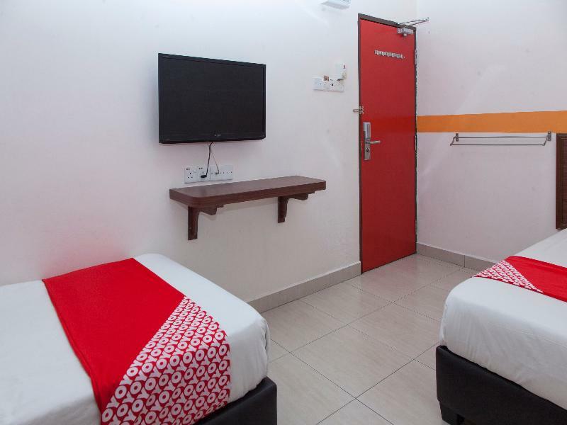 Oyo 575 Hotel Dns Ipoh Exterior foto